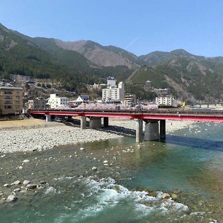 花緑里-Hanamidori-乙原のやど 岐阜下呂温泉郡上飛騨金山湖畔リゾート 郡上市 エクステリア 写真